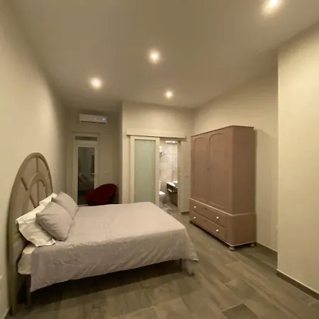 New Designer Townhouse スリーマ