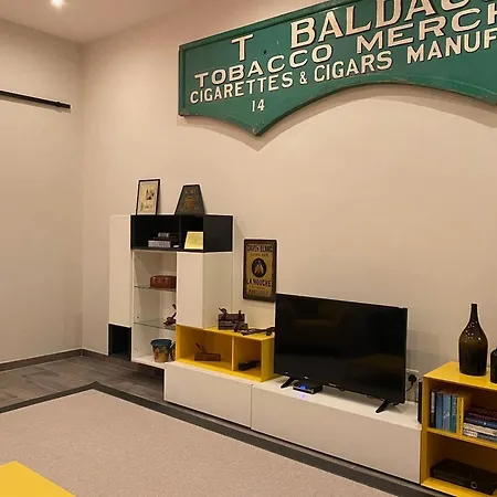 New Designer Townhouse * スリーマ