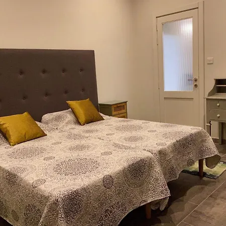 New Designer Townhouse בית נופש סליאמה